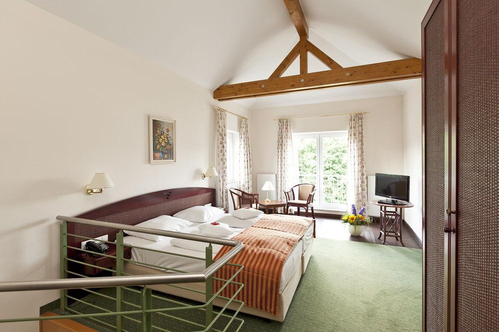 Seehotel Schloss Klink Esterno foto