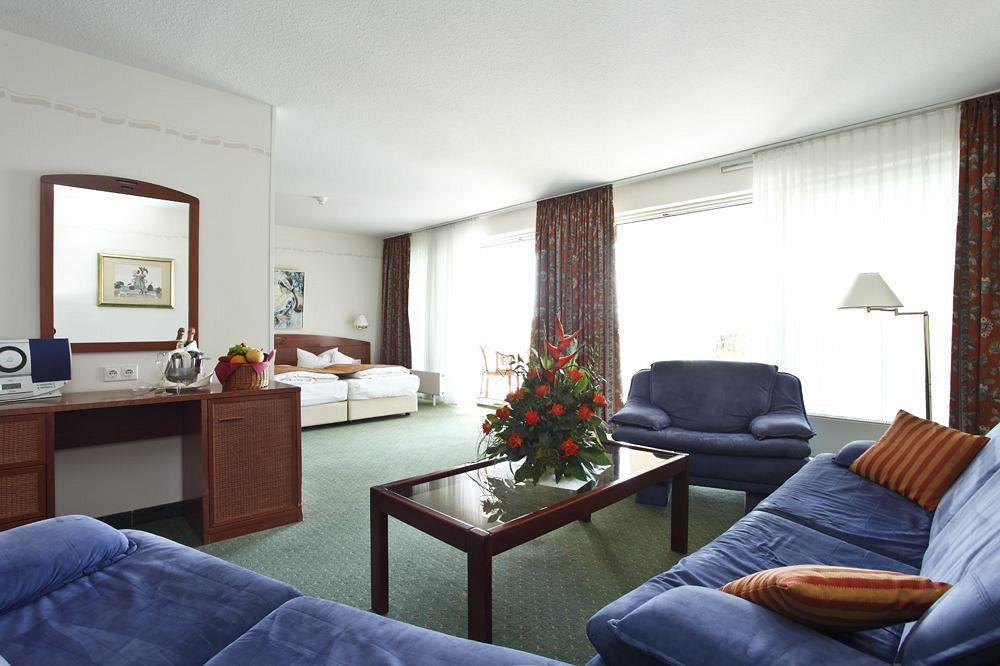 Seehotel Schloss Klink Esterno foto