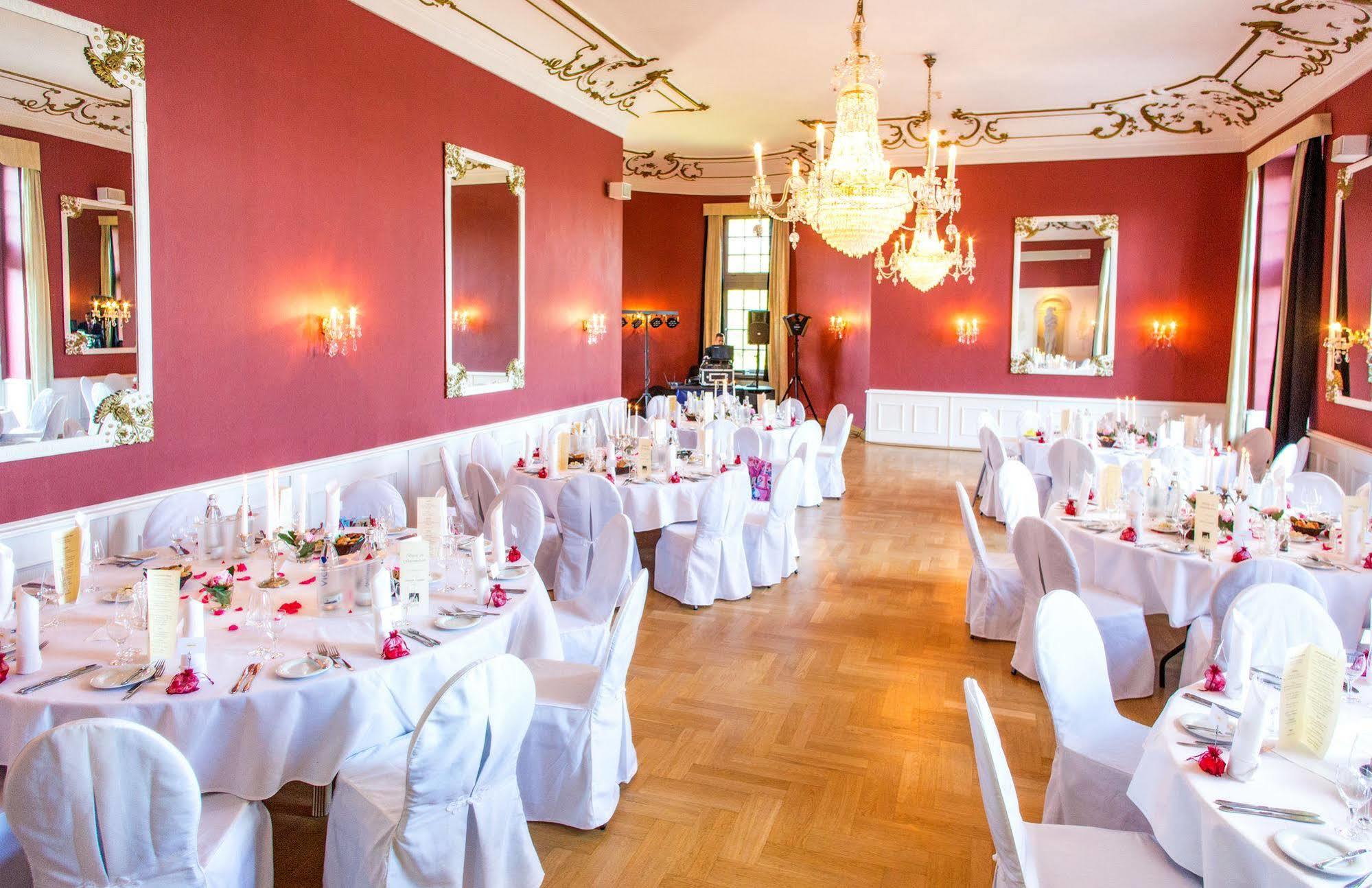 Seehotel Schloss Klink Esterno foto